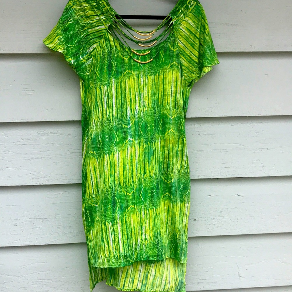 BCBG Max Azria gorgeous dress with pockets!